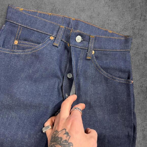 Deadstock Vintage 1981 Levi 207 Jeans - Picture 7 of 8